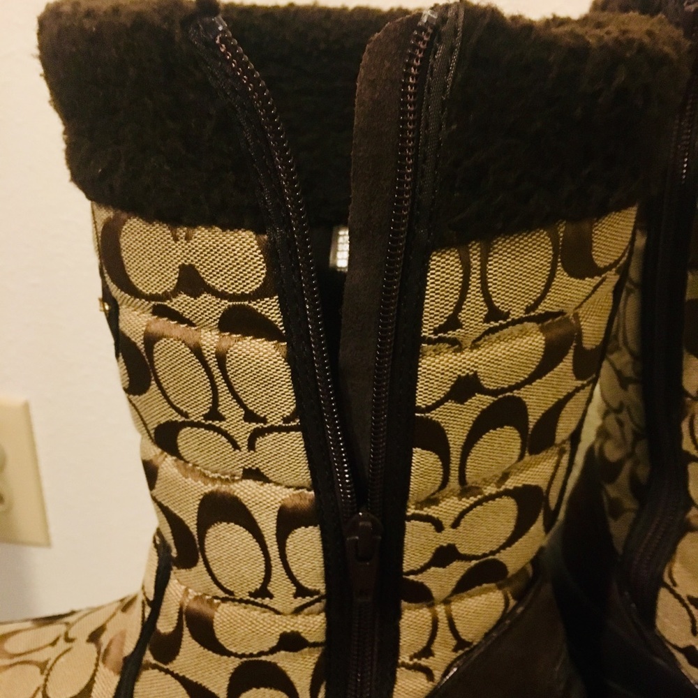 Coach Boots - Picture 5 of 5